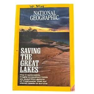 National Geographic Magazine December 2020 Saving‎ the Great Lakes, Snakebites